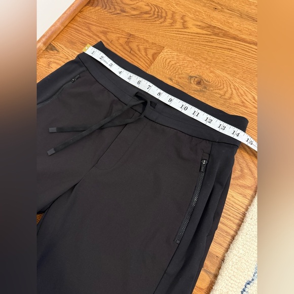 Athleta Headland Hybrid Trek Jogger size 6 - Picture 4 of 8